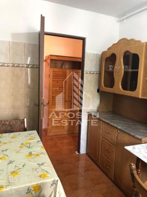 Apartament cu 2 camere, centrala proprie, zona Bucovina - imagine 3