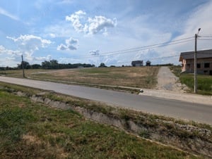 Cihei, Strada din Deal. Zona urbanizata, aerisita, gata de construit. - imagine 3