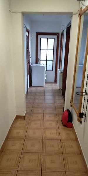 vand apartament, 2 camere, decomandat, zona Meda , Baia Mare - imagine 4