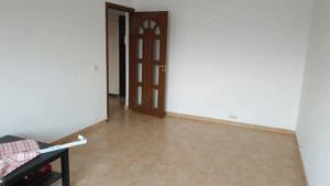 Apartament 2 camere decomandat, etaj 4 din 4 - imagine 10