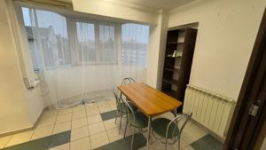 PROPRIETAR VAND Apartament 3 Camere, Zona Modern - imagine 9