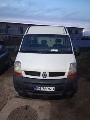 Ofer servicii transport marfa, mobila, moloz, relocari