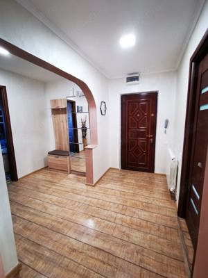 Apartament 3 camere  - imagine 9