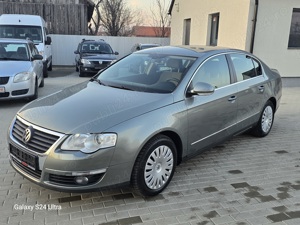 Volkswagen Passat 1.6 Sportline