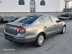 Volkswagen Passat 1.6 Sportline - imagine 3
