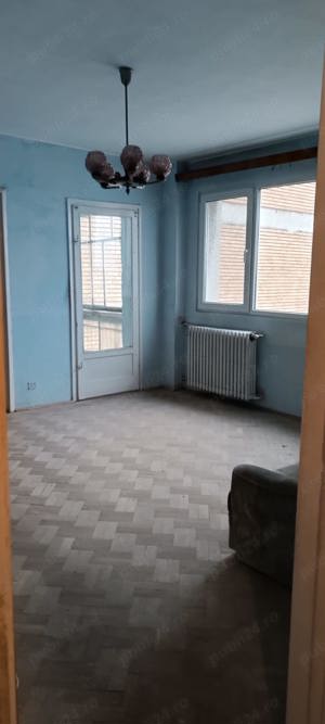 Vand apartament 2 camere - semidecomandat - sector 3 - imagine 5