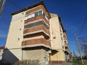 De vanzare 2 apartamente pe acelasi etaj in Nadlac cu garaj - imagine 19