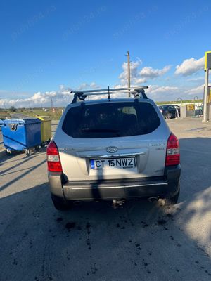 Vând Hyundai Tucson 4x4 - imagine 5