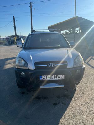 Vând Hyundai Tucson 4x4 - imagine 2