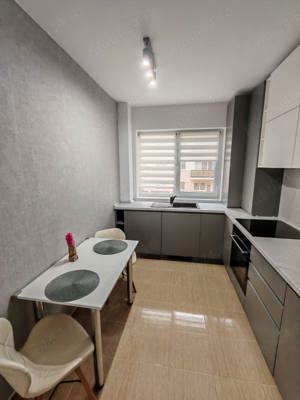 Apartament de inchiriat 2 camere Sanpetru - imagine 4