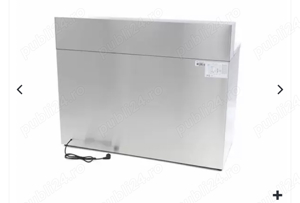 Masă frigorifică pizza 3 uși, cu vitrină incorporată