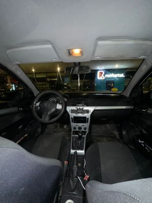 Opel Astra H 1.4 benzină an 2010 - imagine 2