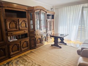 Apartament de închiriat cu 4 camere, 2 băi, str. Gh. Costaforu, Oradea - imagine 10