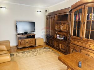 Apartament de închiriat cu 4 camere, 2 băi, str. Gh. Costaforu, Oradea - imagine 11