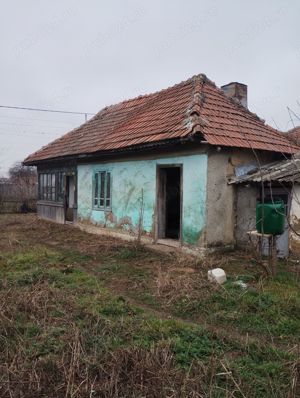 Teren intravilan 1995 M2 in judetul Ialomița  - imagine 2