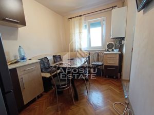 Apartament 3 camere, centrala proprie, balcon inchis, etaj 3,Dambovita - imagine 6