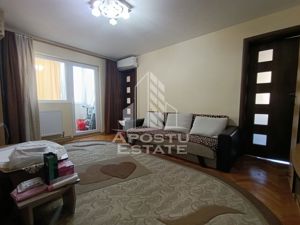 Apartament 3 camere, centrala proprie, balcon inchis, etaj 3,Dambovita - imagine 3