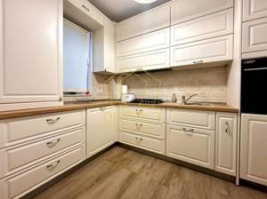 Apartament superb cu 3 camere si 2 bai | Dumbravita - imagine 3