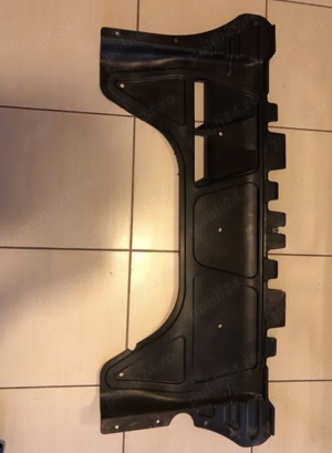 Scut plastic Skoda Octavia 3 (e5) - imagine 2