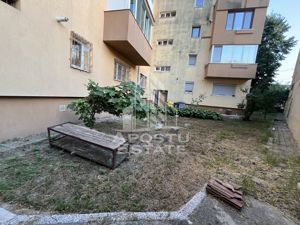 Apartament cu 3 camere , centrala proprie situat in zona Dambovita - imagine 9