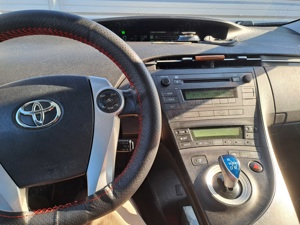 Toyota Prius Hybrid 2011 - imagine 5