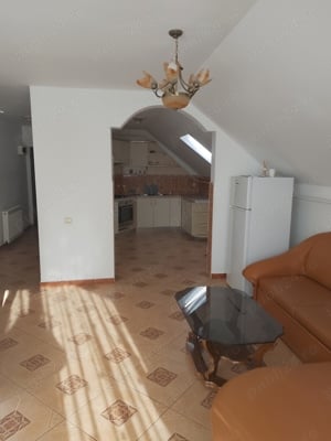 Vand apartament 4 camere - imagine 9