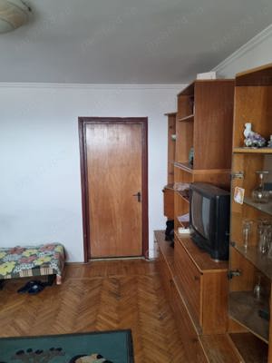 Închiriere Apartament 3 camere, zona Craiovei - imagine 5