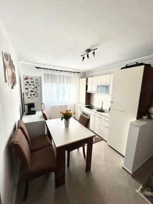 Apartament cu 3 camere  - imagine 8