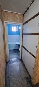 Vând apartament în Oradea  4 camere,  etajul 2  (Cantemir)    - imagine 8