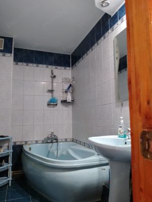 Închiriez apartament 3camere decomandat cu 2 băi -Buzău  - imagine 8