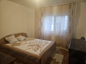 Închiriez apartament 3 camere - imagine 2