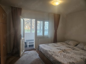 Închiriez apartament 3 camere - imagine 4