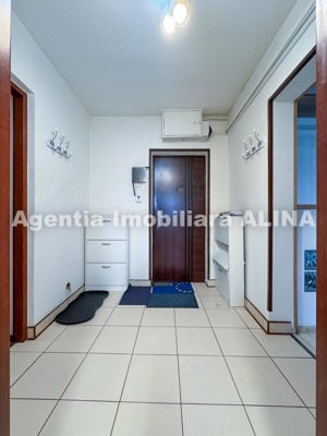 Ap. 3 camere in Deva, zona Iuliu Maniu, 70mp, etaj 10, decomandat... - imagine 10