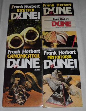 Vand carti seria Frank Herbert-Dune