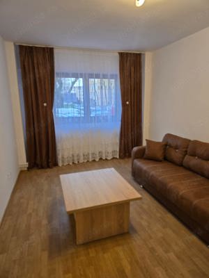 Inchiriere Apartament Grivitei - decomandat cu 2 camere (renovat, utilat, nou mobilat) - imagine 3