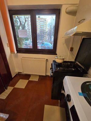 Inchiriere Apartament Grivitei - decomandat cu 2 camere (renovat, utilat, nou mobilat) - imagine 7