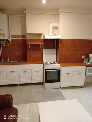 Închiriez apartament în Județul Hunedoara  - imagine 8