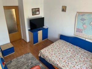 Vând apartament 2 camere Piatra Neamt an 2004 Calea Romanului Strada Mihai Viteazu Nr 27 - imagine 3