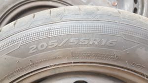 Vând jante R16 cu cauciucuri hankook