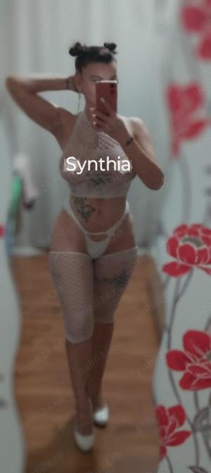 Synthia îs back for some days Gentlemen's  - imagine 2