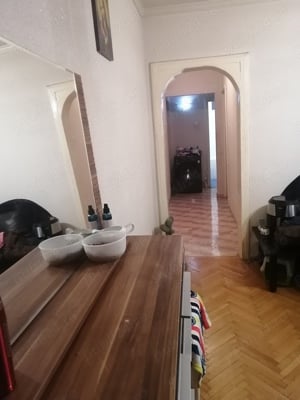 Vând apartament 4 camere