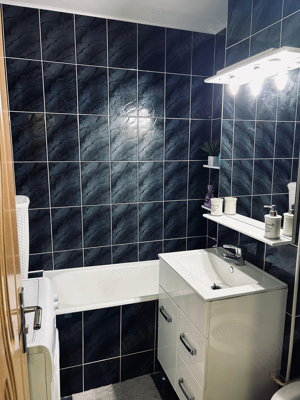 Inchiriez apartament, decomandat, cu 2 camere în zona Lipovei! - imagine 4