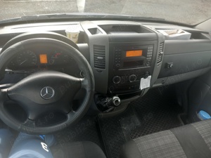 De vânzare Mercedes sprinter 316 Motor 2.2 163 cai An 2015 Pilot automat cârlig remorcare km442333 - imagine 3