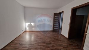 Casă de Închiriat, 4 camere 130mp, Teren 560mp - Horpaz, Iasi - imagine 8