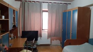 Vand apartament 3 camere Scoala 10, Focsani - imagine 6