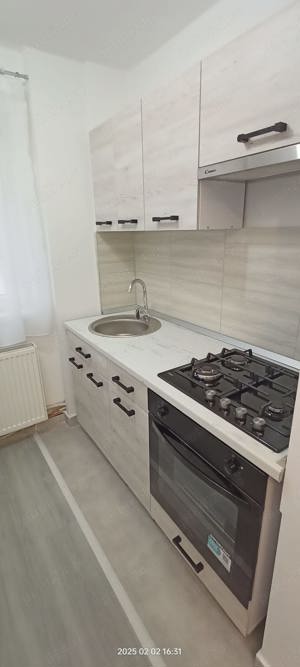 Apartament doua camere decomandate