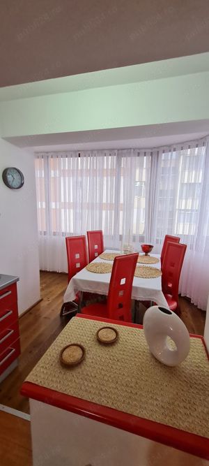 Vand apartament 3 camere suprafata mare - imagine 3