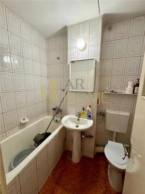 Vanzare apartament 4 camere, boxa si garaj propriu, in Ploiesti, zona Bd. Castanilor - imagine 18