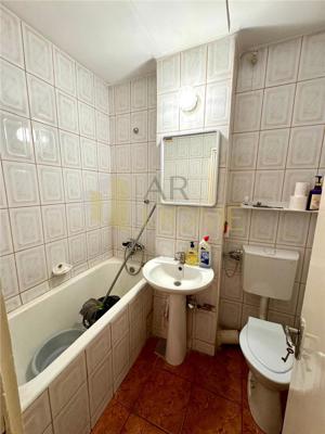 Vanzare apartament 4 camere, boxa si garaj propriu, in Ploiesti, zona Bd. Castanilor - imagine 19