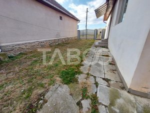 Casa individuala de vanzare in Selimbar teren 529 mp si 103 mpu